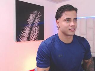 Aiden Owens webcam flirt4free model stream image