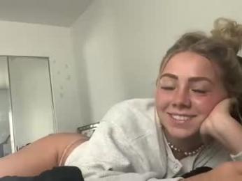 athenadawn webcam model stream image