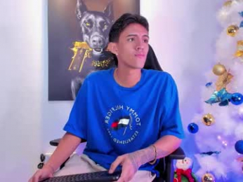 stiiveen_24cm webcam model stream image