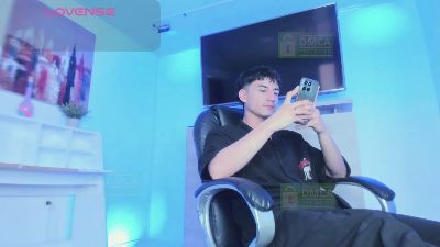 Taylor_Brooks_ webcam model stream image