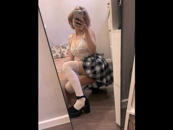 AideWaddick webcam bongacams model stream image