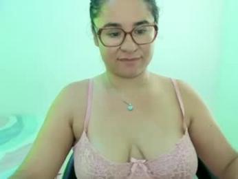 estrellajunior webcam model stream image