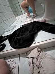 Monella52 webcam model stream image