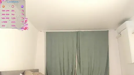 OdelynaFrake webcam model stream image