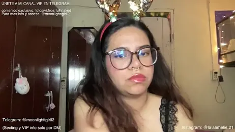 laiaamelie webcam model stream image