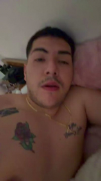 Reshel91 webcam cam4 model stream image