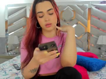 alexandra_wonder69x webcam model stream image