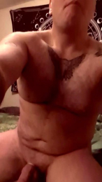 Swolledaddy webcam model stream image