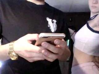 alexanddes webcam model stream image