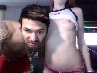 alexanddes webcam model stream image