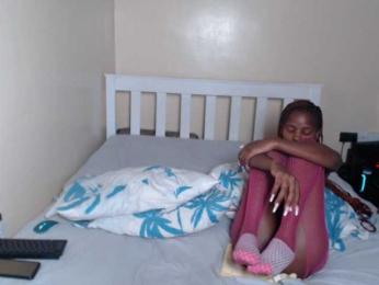 ItsYaGirlPookie webcam model stream image