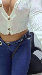 isabella323 webcam cam4 model stream image