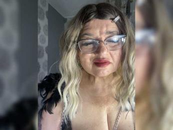MissTemperament webcam bongacams model stream image