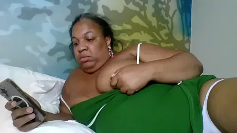 Badgirlbrittt webcam stripchat model stream image