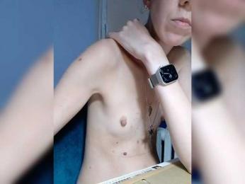 kiss_a webcam model stream image