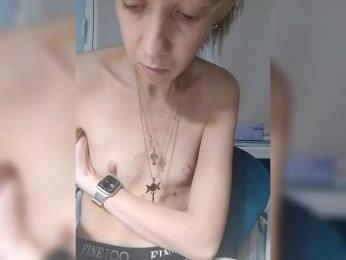 kiss_a webcam model stream image