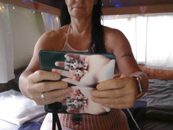 illymaus webcam model stream image