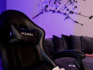 emmywilliams webcam model stream image