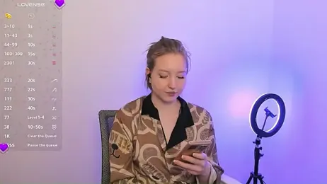 Stella_MoonLight webcam model stream image