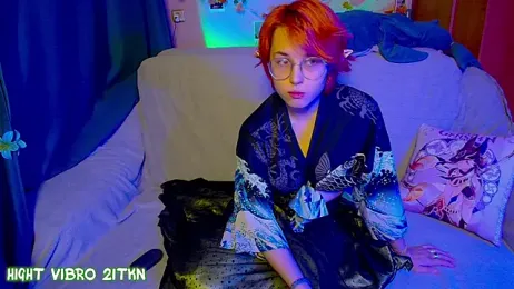 TrickyKitsune webcam stripchat model stream image