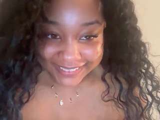 yourmamisilkx webcam model stream image