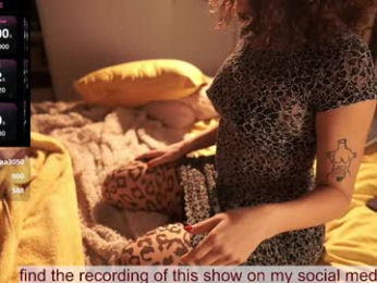 venus_in_jeans webcam chaturbate model stream image