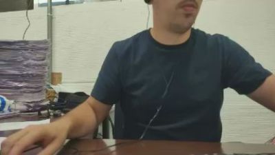 _play_ webcam model stream image