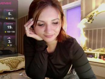 MagicalLouu webcam model stream image