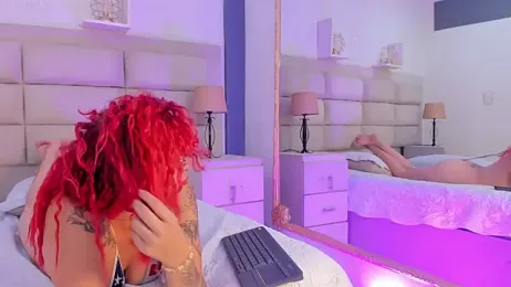 RoxanneStorm_ webcam model stream image