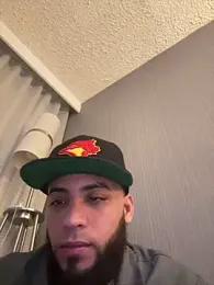 LeoPR00 webcam model stream image