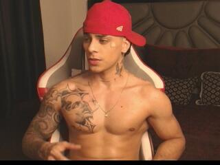 Gregory Cooper webcam model stream image