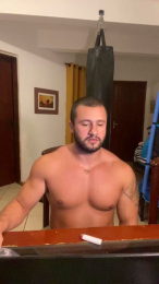 Romaninhoo webcam model stream image