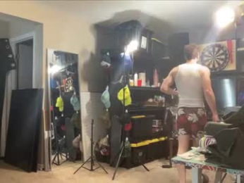 brad_bounce webcam chaturbate model stream image