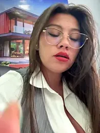 LIZ-06_ webcam model stream image