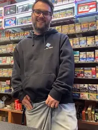 Dominic2295 webcam stripchat model stream image