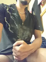 Subham_123_ webcam stripchat model stream image