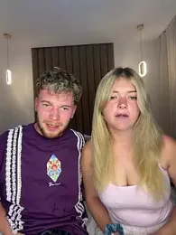 NickyGold_Official webcam stripchat model stream image