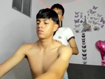 cute_horny_friends webcam model stream image