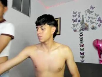 cute_horny_friends webcam model stream image