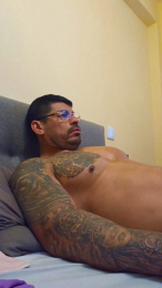 Leonsalvajexxx webcam model stream image