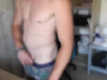 frenchhornybibs webcam chaturbate model stream image
