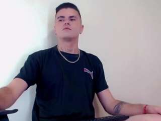 emmavega19 webcam model stream image