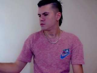 emmavega19 webcam model stream image