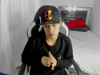 Jose Bermudez webcam flirt4free model stream image