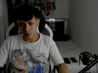 Jose Bermudez webcam flirt4free model stream image