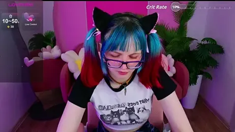 CoralineYoung webcam model stream image