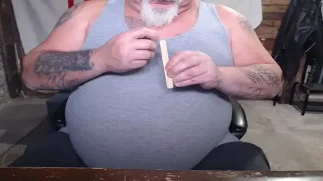 Newfiesausage1972 webcam model stream image