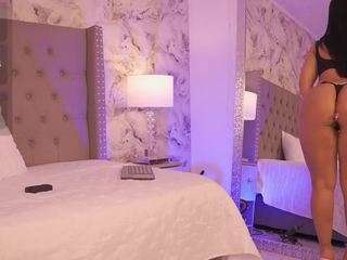 charlotte-harris webcam model stream image