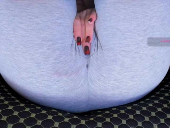 Kira-Kell webcam model stream image