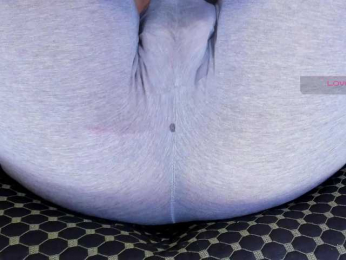 Kira-Kell webcam model stream image